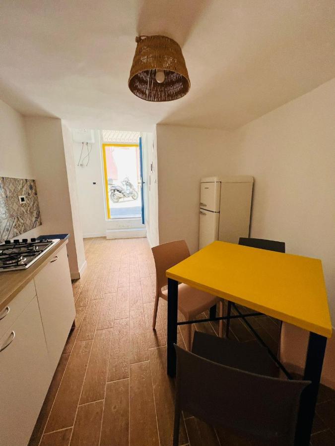 Oltremare Apartments Santa Flavia Exterior photo